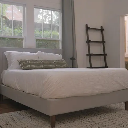 Clinton House - Master Villa
